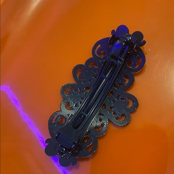 Black Hair Clip - Picture 4 of 4